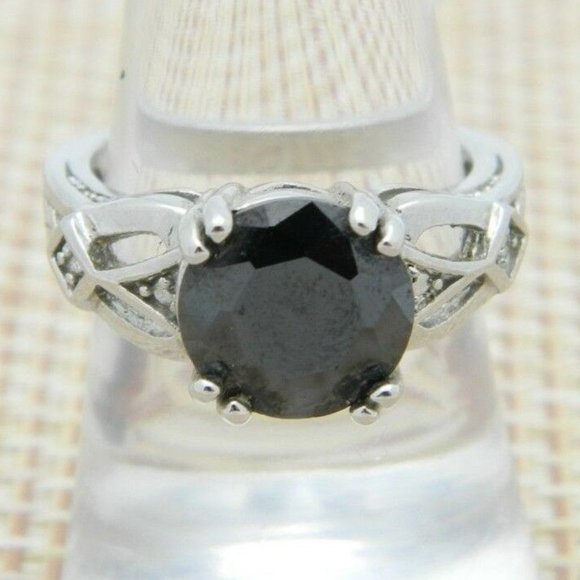 Vintage Jewelry - Black Nephrite Clear Diamond Chip Silver Tone
